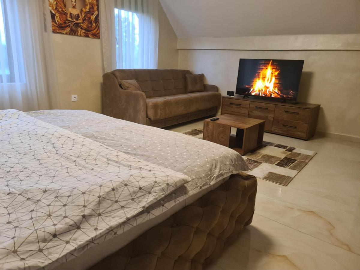 Vila Oaza Mira Draganici Raska Luaran gambar